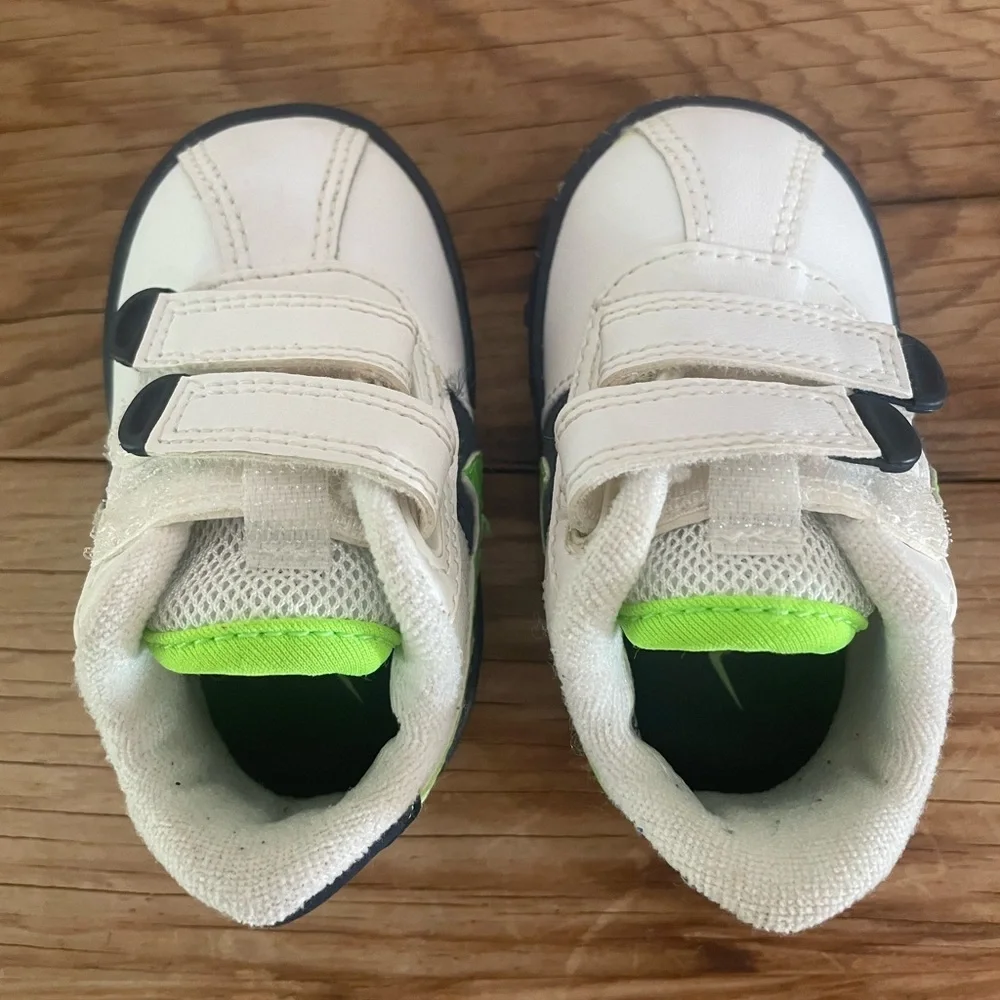 Toddler Nike Roadrunner Sneakers